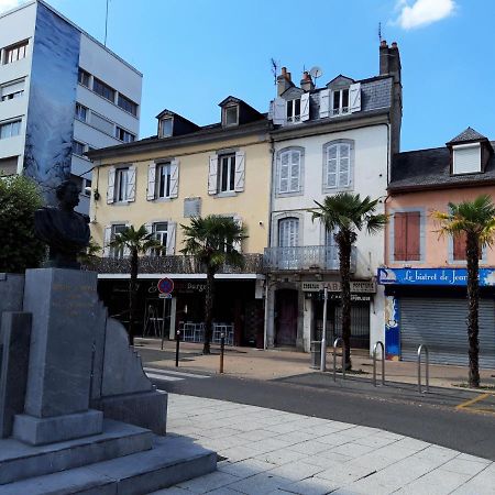 Appartement Hypercentre Tarbes - 2 Grandes Chambres المظهر الخارجي الصورة